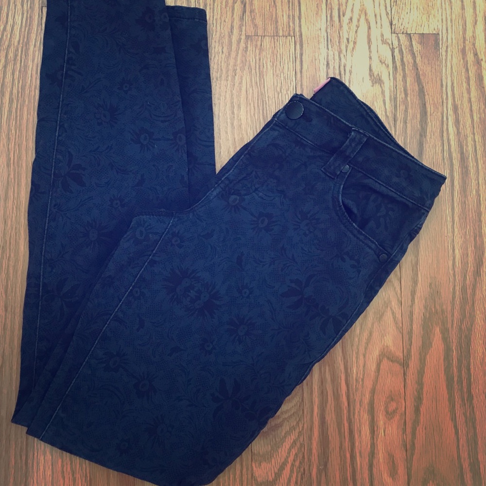 Cabi Skinny Jeans Lace Print Soft Sz 6